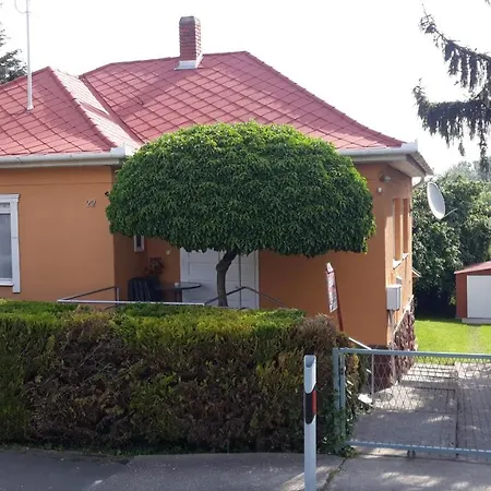 Kiraly Villa Fonyod